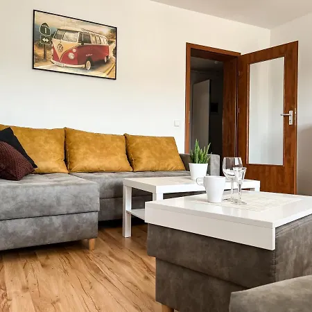 Lägenhet Uroczy Pod Skarpa Wadowice