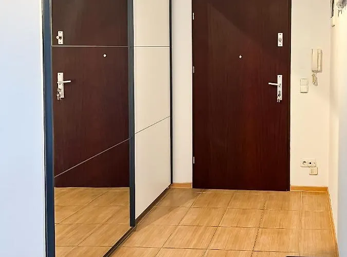 Uroczy Pod Skarpa Lejlighed *